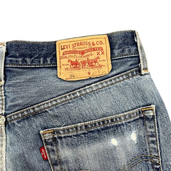 Levi’s Destroyed Cut Off High Rise VTG 501 Jean Denim Shorts Dip Dyed Womens 6/8 - Picture 7 of 9